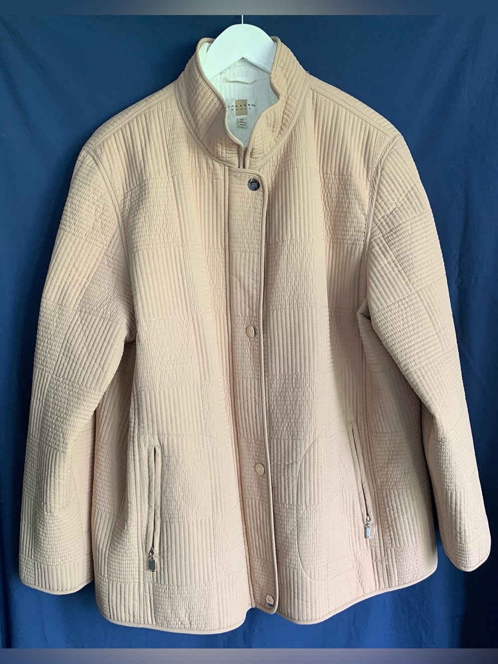Gallery Woman Quilted Camel Coat - Lightweight Stand Collar